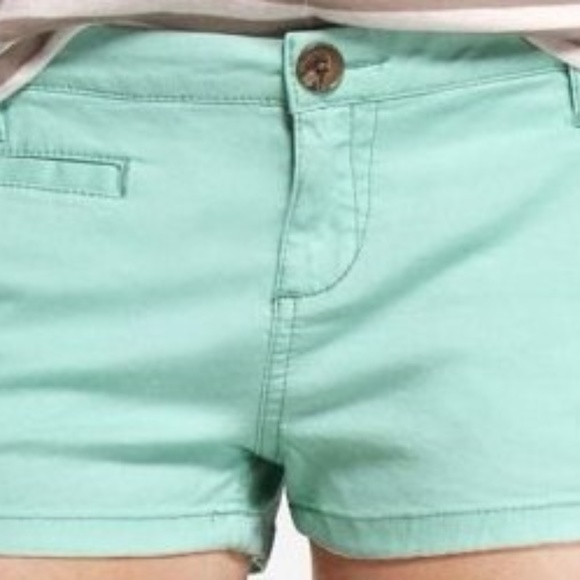 Express Pants - Express mint green shorts size 2